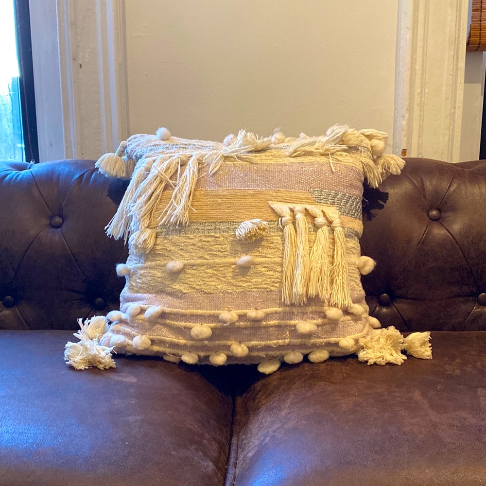 Anthropologie All Roads Yucca Pillow